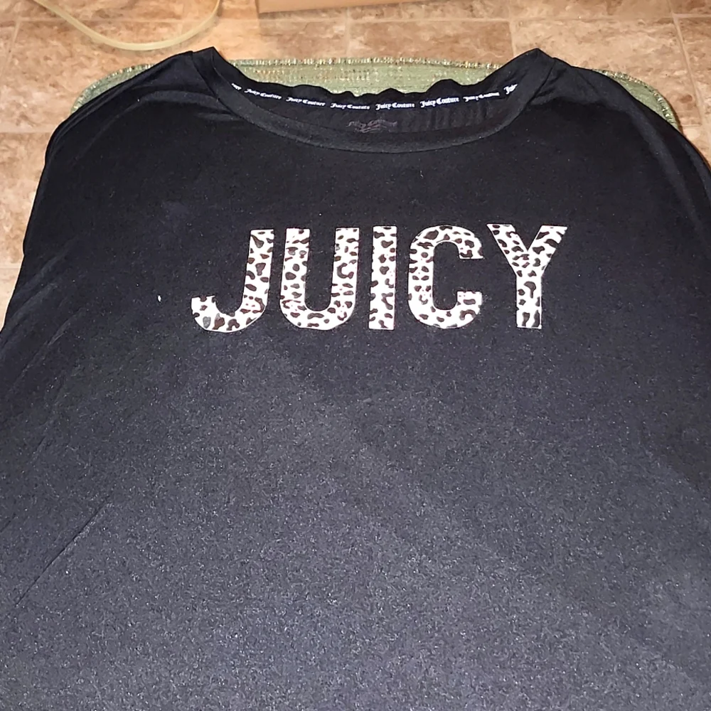 JUICY COUTURE Black and Leopard Print Logo TShirt, EUC, Size 2x - Picture 1 of 5